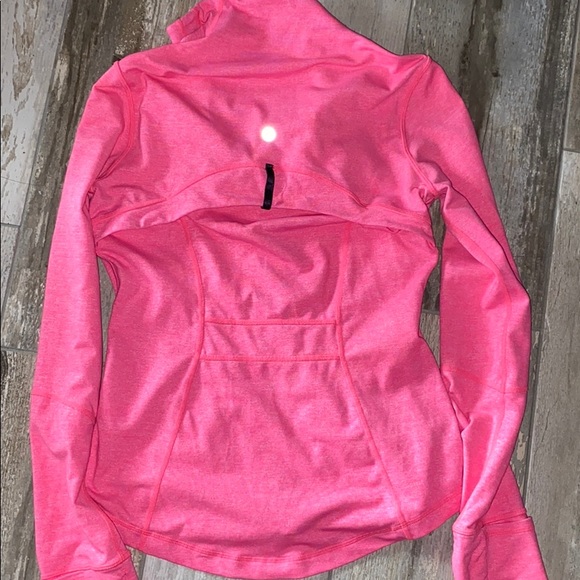 🛑SOLD🛑 Lululemon Hot Pink Zip up Jacket Top 8 - Picture 6 of 8